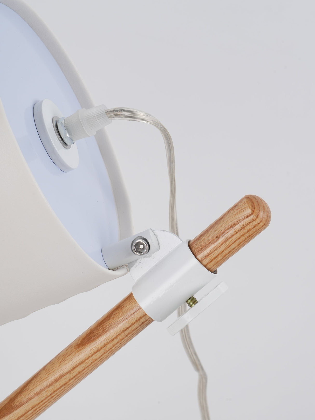 Scandinavian Table Lamp  Wood Frame Swivel Design - Product detail 10