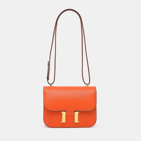 Classic Leather Crossbody Bag  Gold Hardware Square Design - Product detail 5