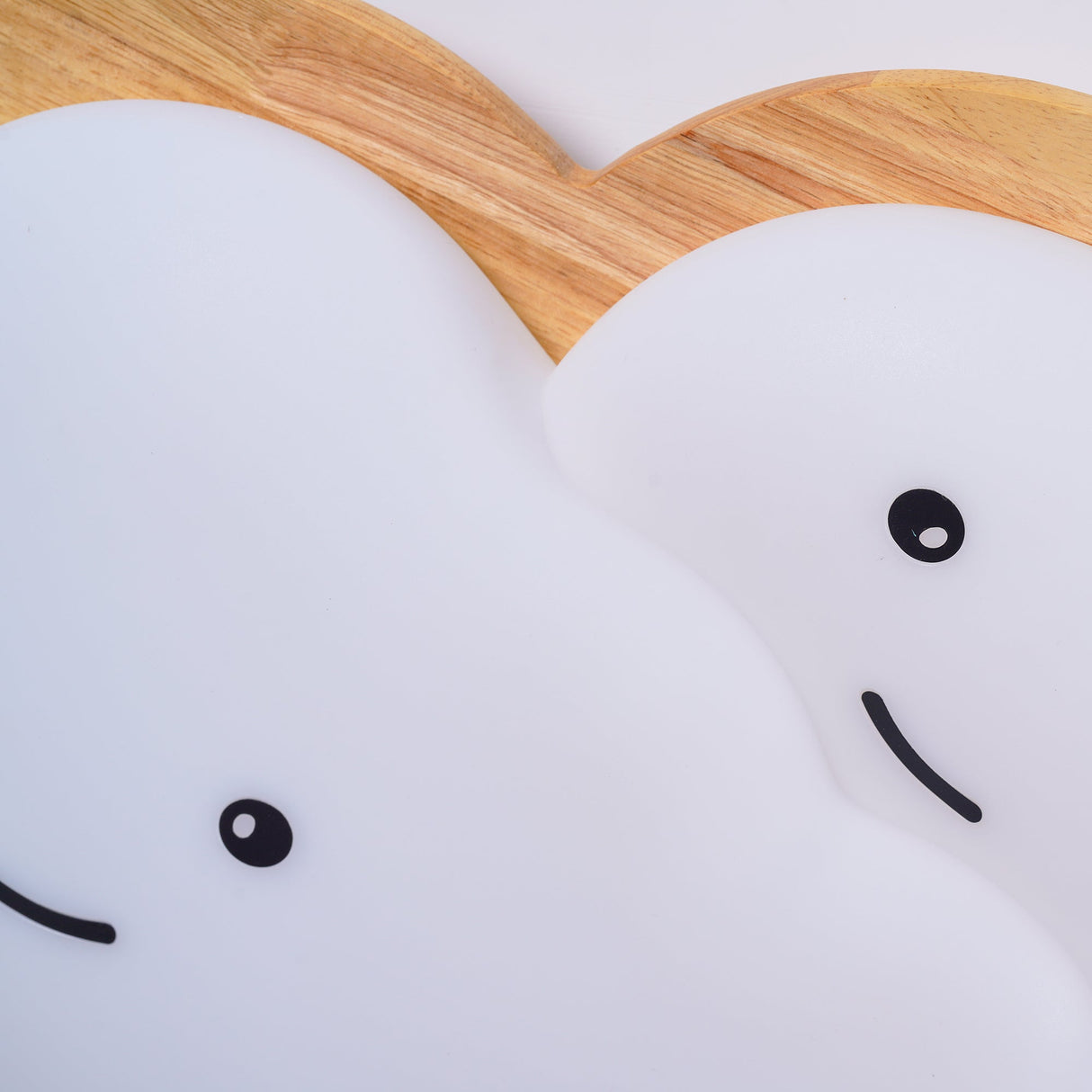Kids Cloud Ceiling Light  Wooden Trim Smiling Design - Product detail 19