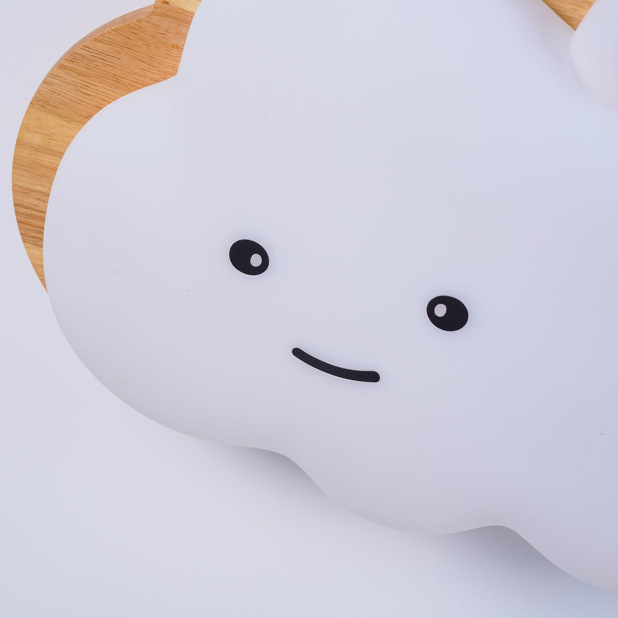 Kids Cloud Ceiling Light  Wooden Trim Smiling Design - Product detail 18