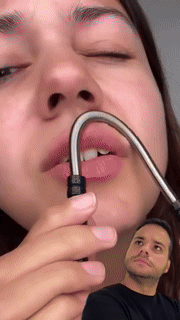 Facial Hair Removal Spring  Stainless Steel Epilator Tool - Detailed view