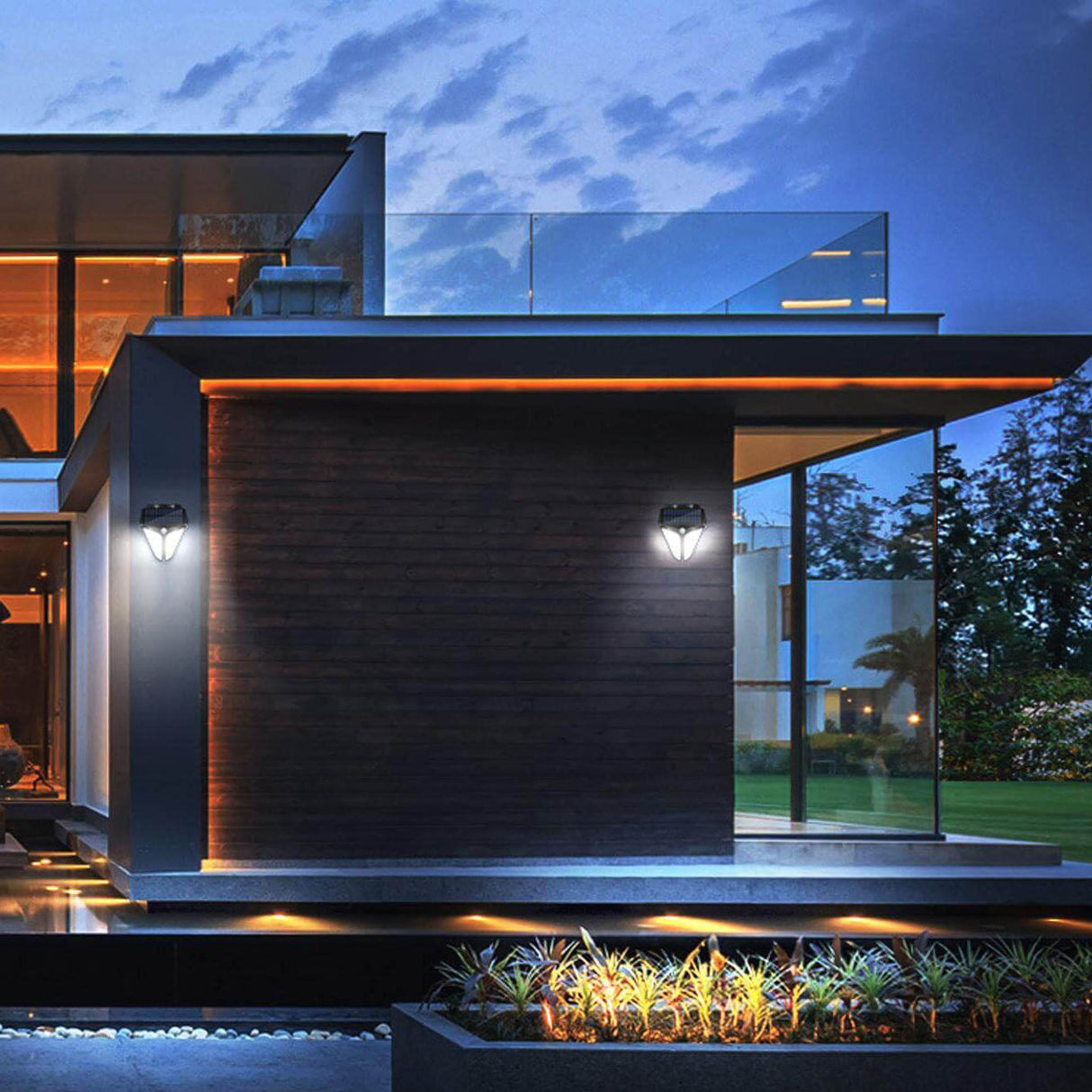 Solar Wall Light  Motion Sensor Outdoor Security Lamp - Product detail 6