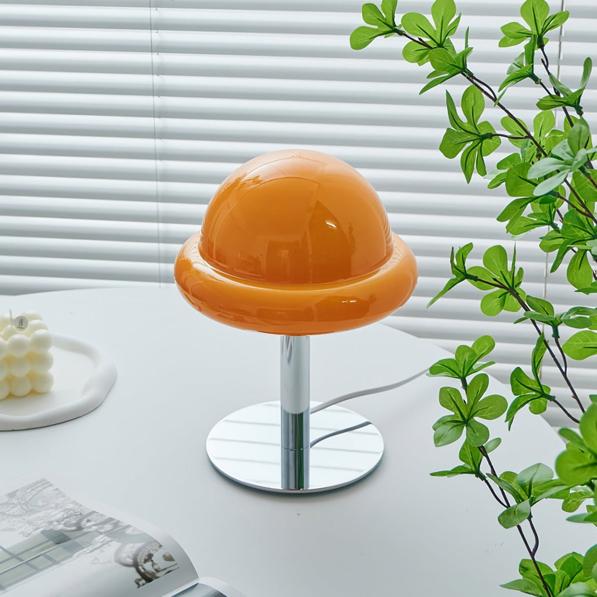 Space Age Table Lamp  Orange Glass Mushroom Design - Product detail 4