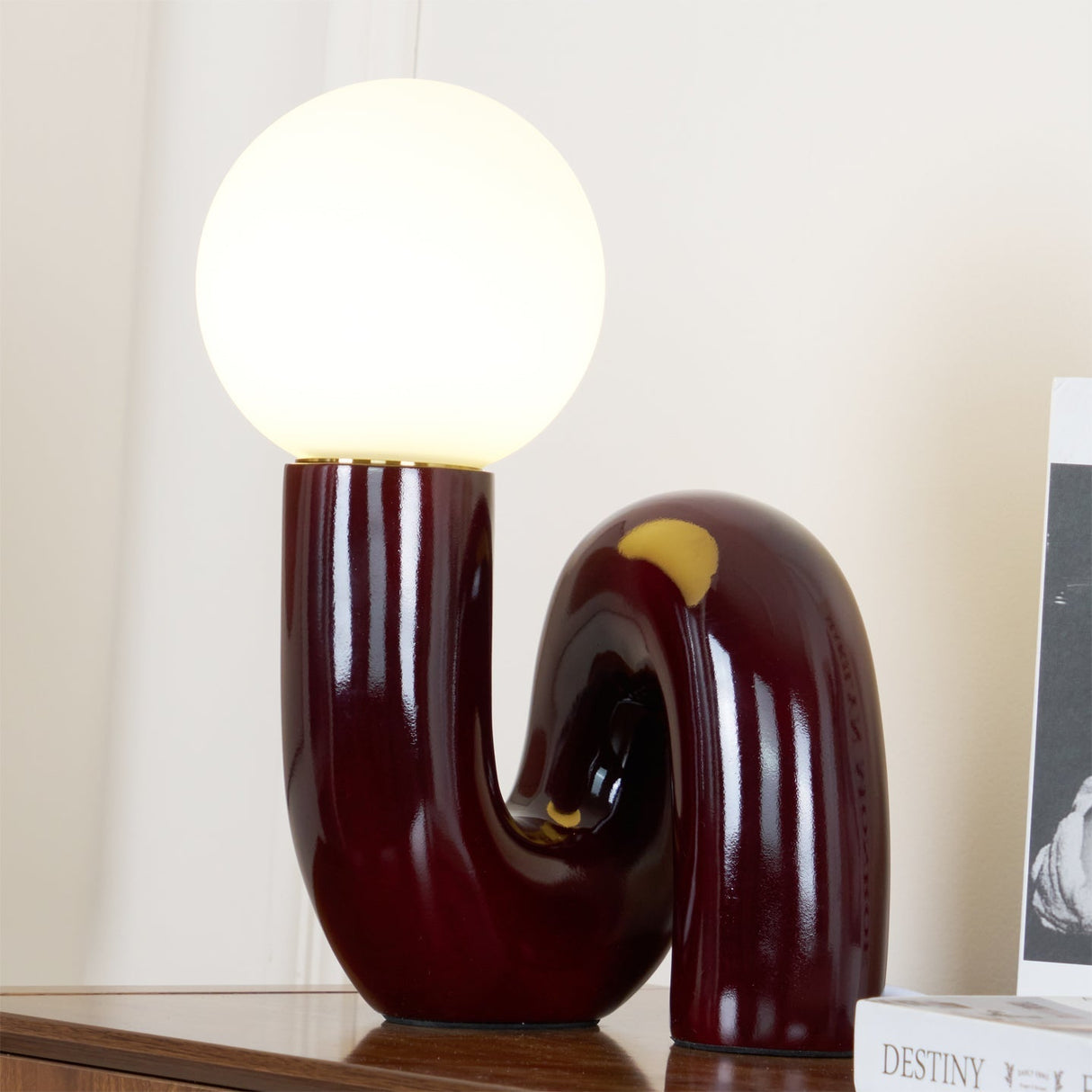 Modern Table Lamp  Curved Pink Resin with Glass Globe - Product detail 8