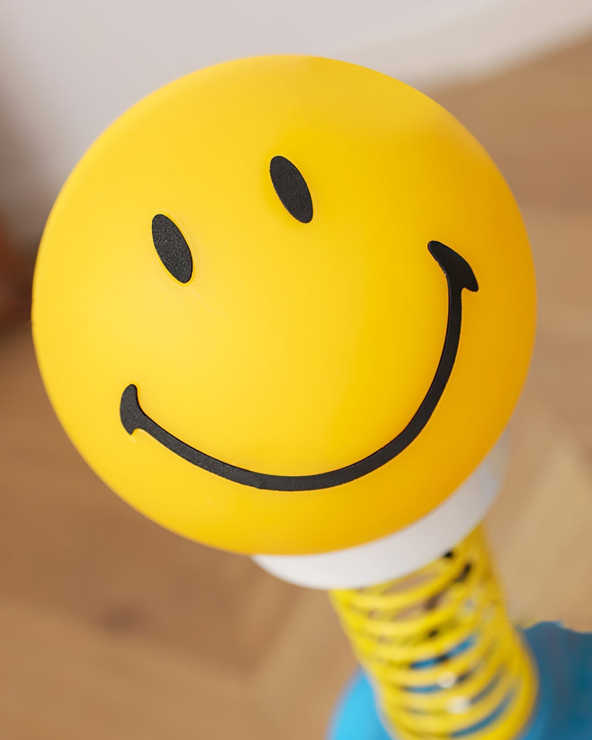 Modern Spring Table Lamp  Yellow Smiley Design - Product detail 7