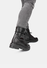 Combat Boots For Women  Python Pattern Leather Lace-Up Design - Detailed view