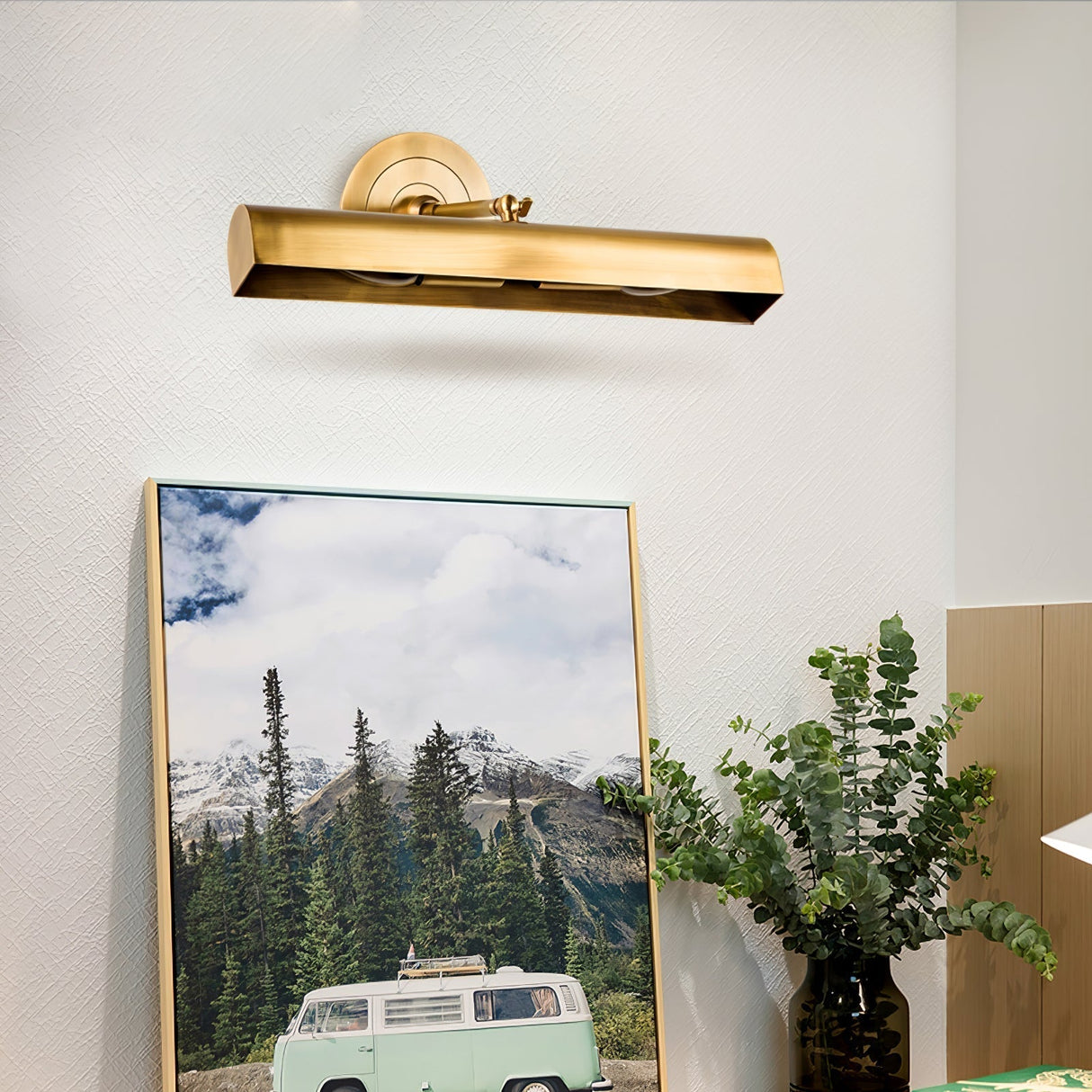 Modern Gold Wall Lamp  Linear Brass Finish - Product detail 4