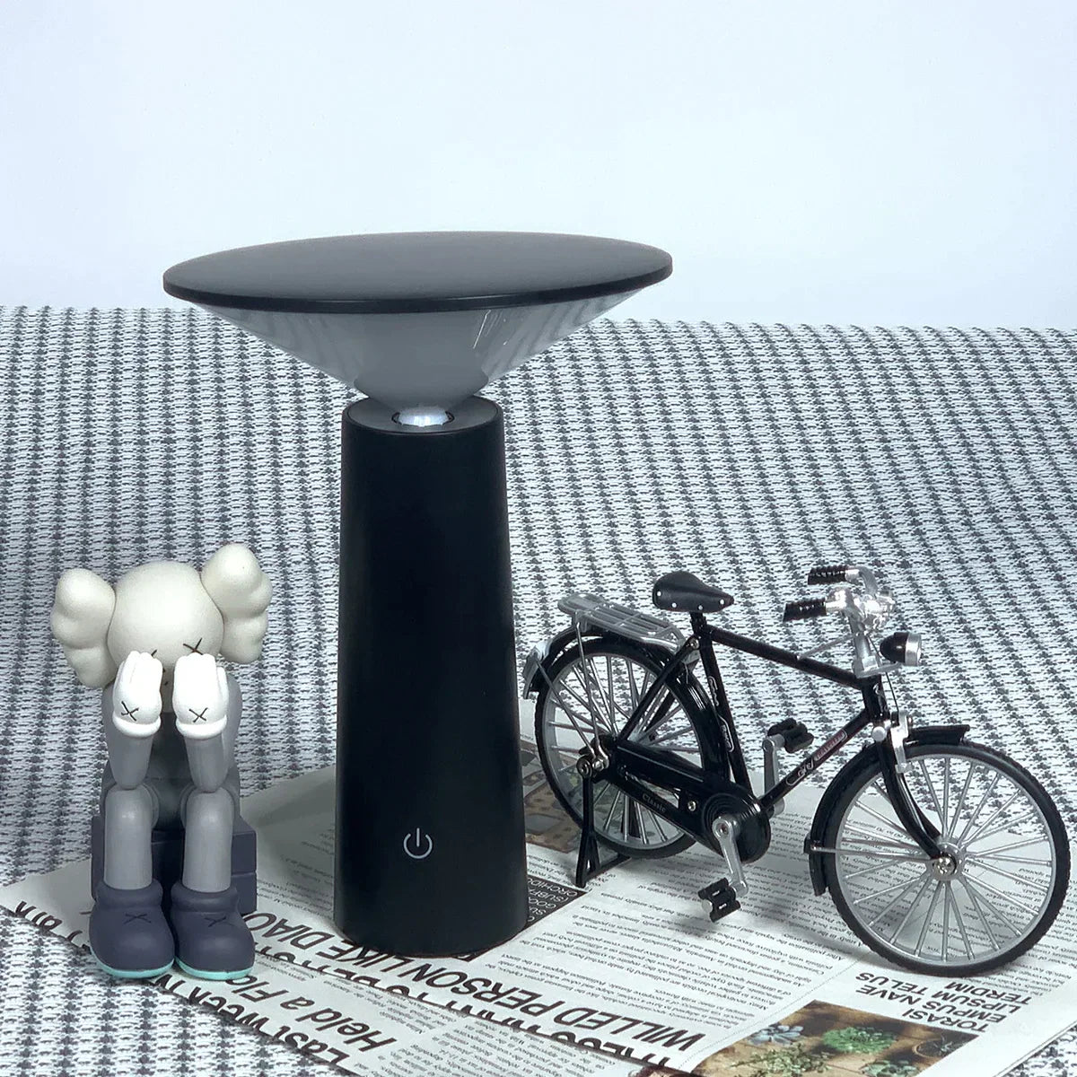 Modern Wireless Table Lamp  Touch Control LED Design - Detailed view