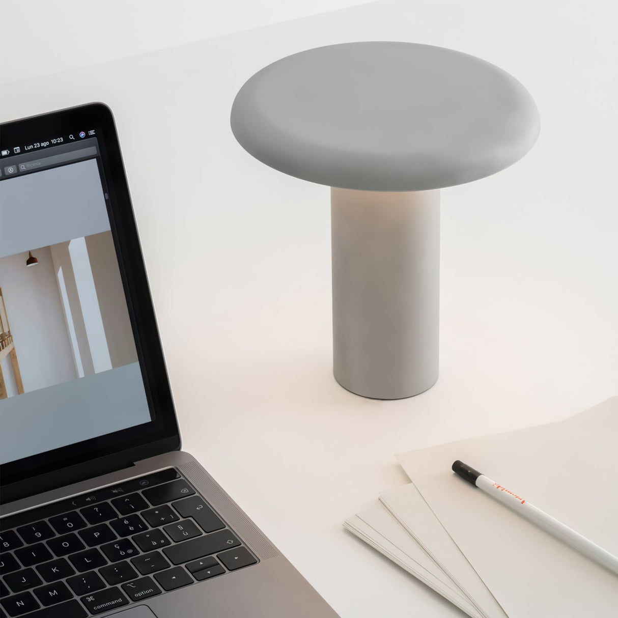 Modern LED Table Lamp  Wireless USB Charging Design - Product detail 15