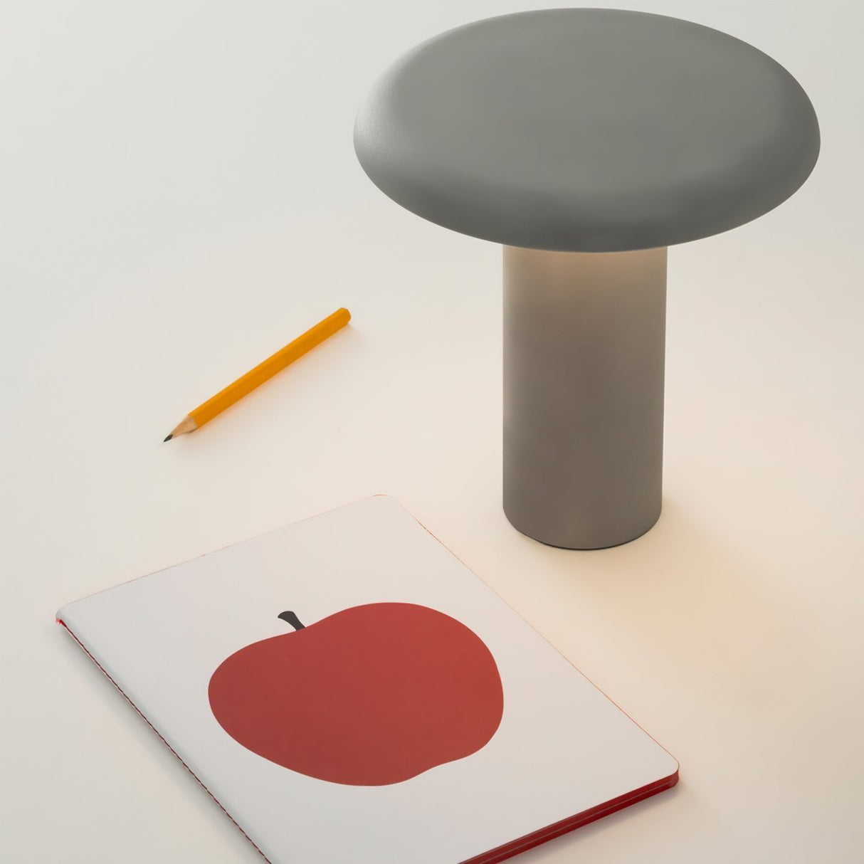 Modern LED Table Lamp  Wireless USB Charging Design - Product detail 18