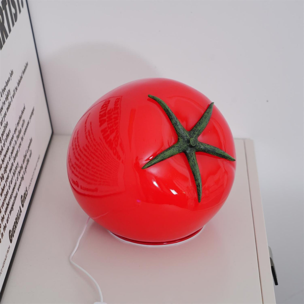 Tomato Table Lamp  Playful LED Resin Design - Product detail 18