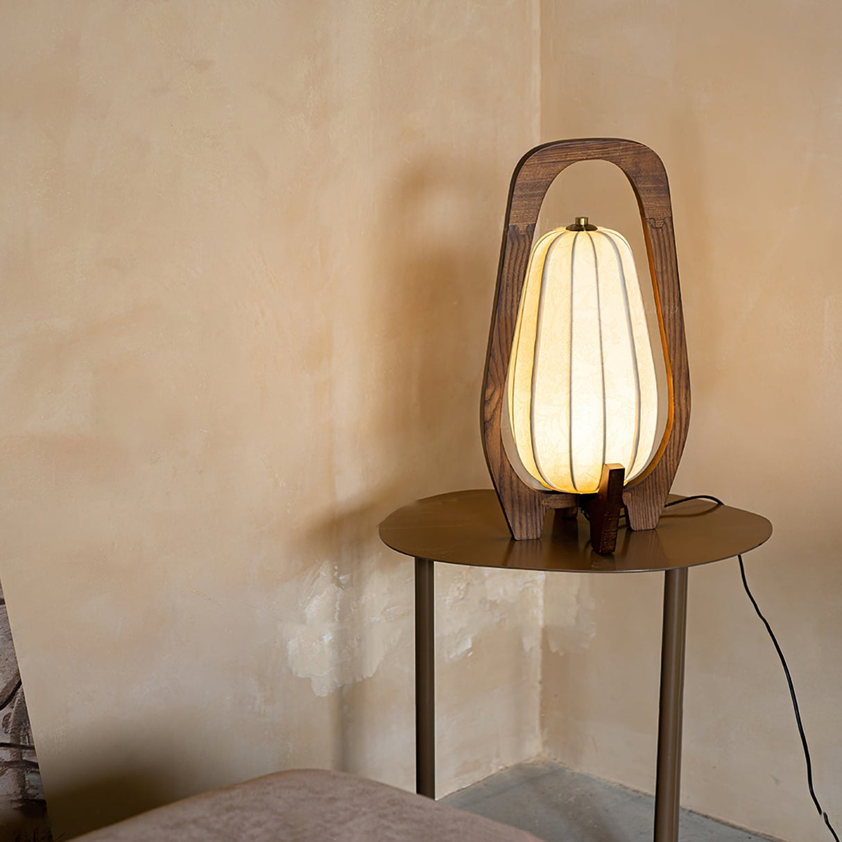 Japanese Table Lamp  Natural Wood Frame With Fabric Shade - Product detail 4