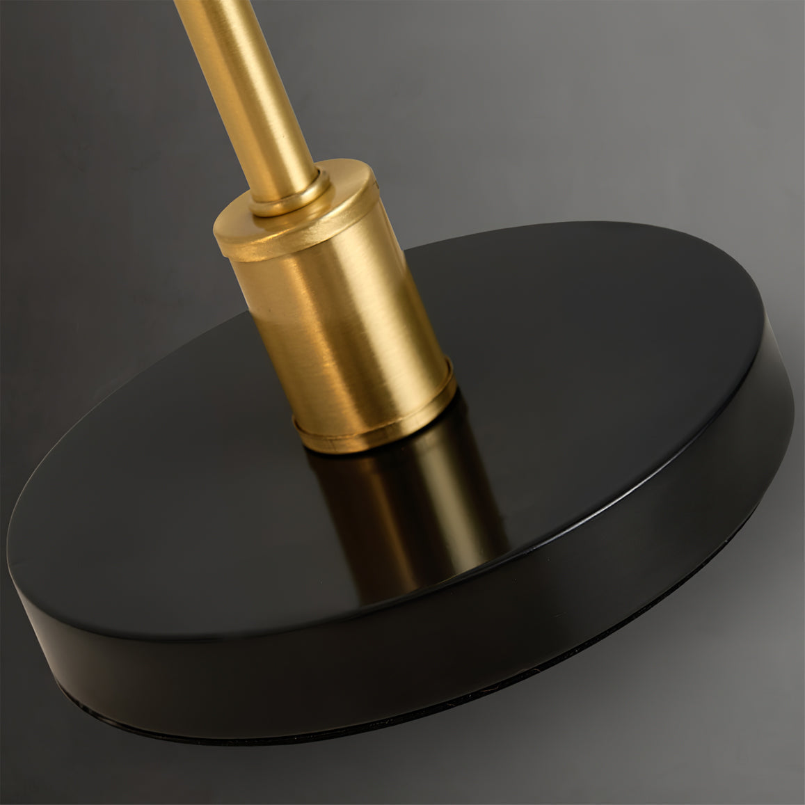 Modern Task Desk Lamp  Brass and Black Metal Design - Product detail 7