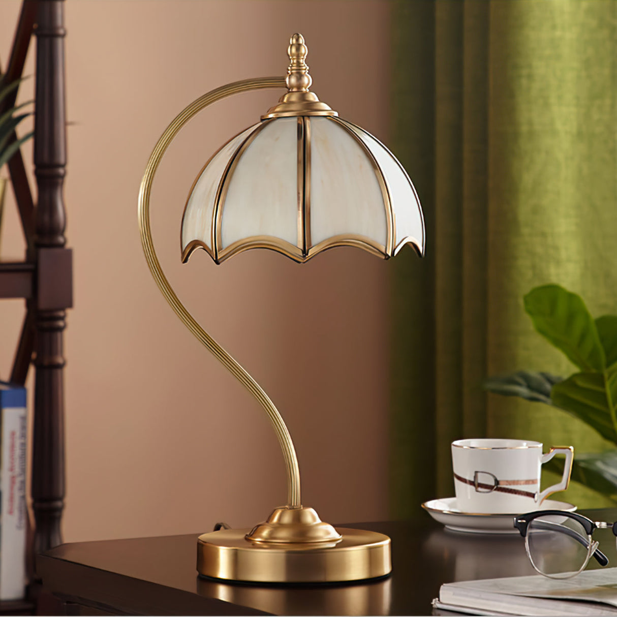 Vintage Table Lamp  Brass Umbrella Glass Shade - Detailed view