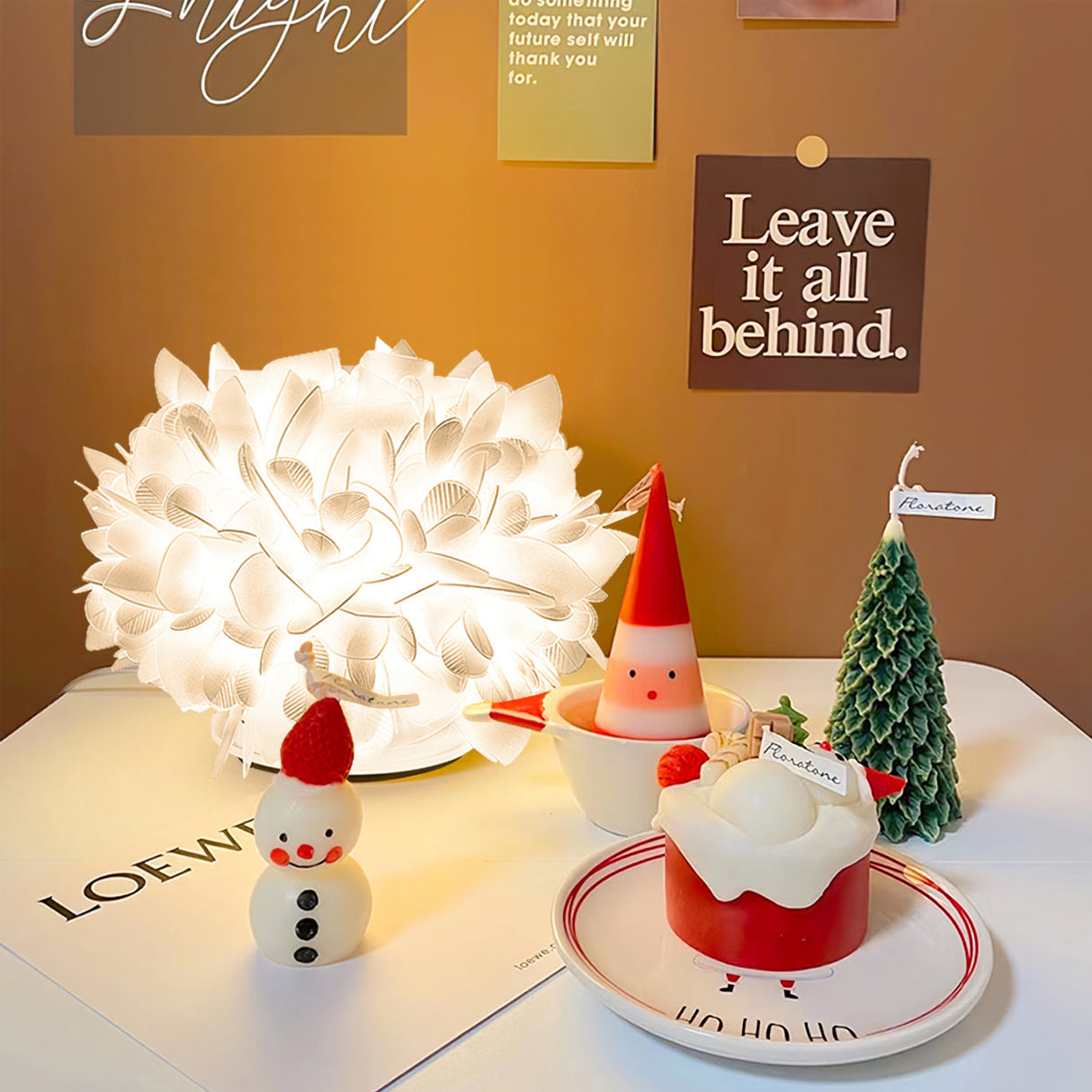 Floral Table Lamp  White Petal Design with Metal Base - Product detail 6