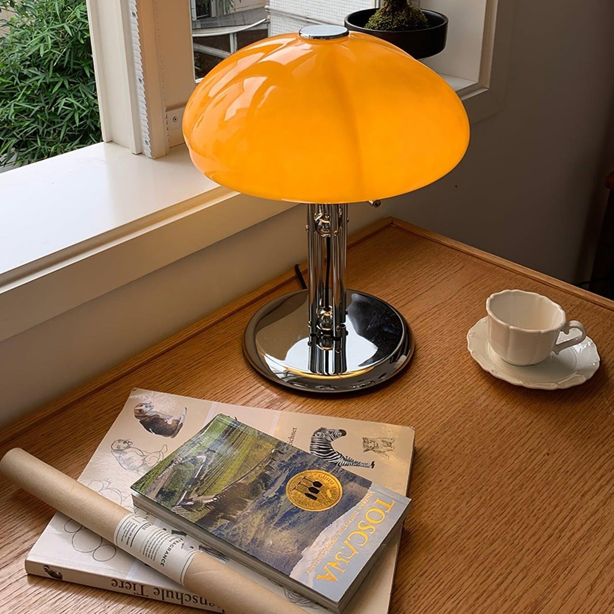 Bauhaus Table Lamp  Amber Glass Dome Shade - Product detail 19