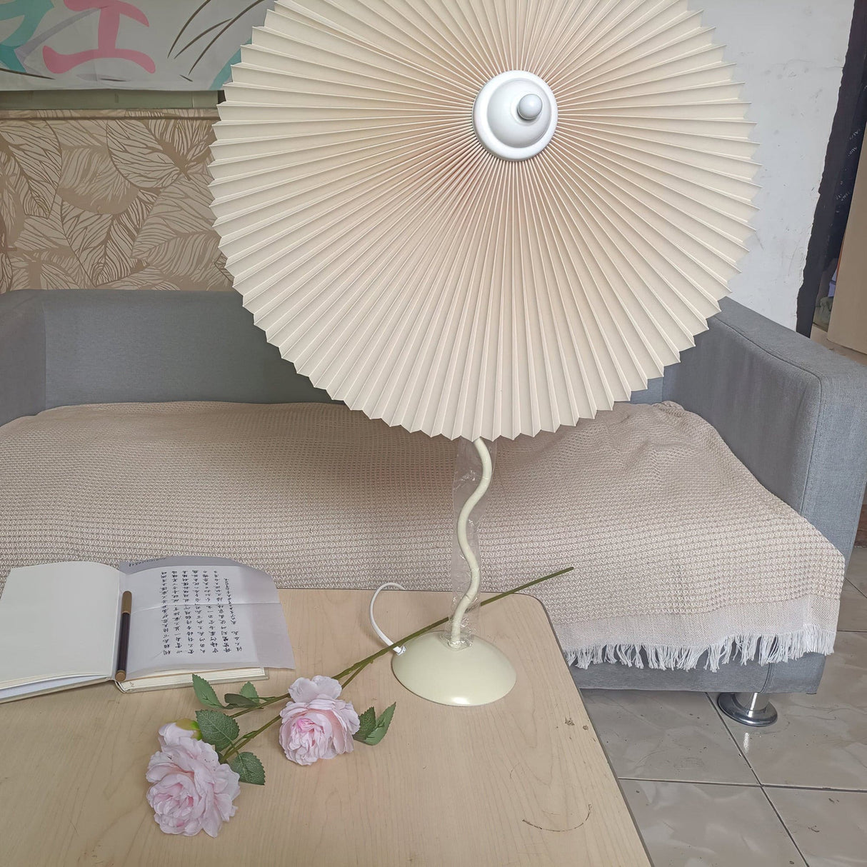 Modern Pleated Table Lamp  Textured Shade Design - Product detail 14