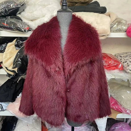 Plush Faux Fur Jacket  Soft Pink Winter Outerwear - Product detail 10