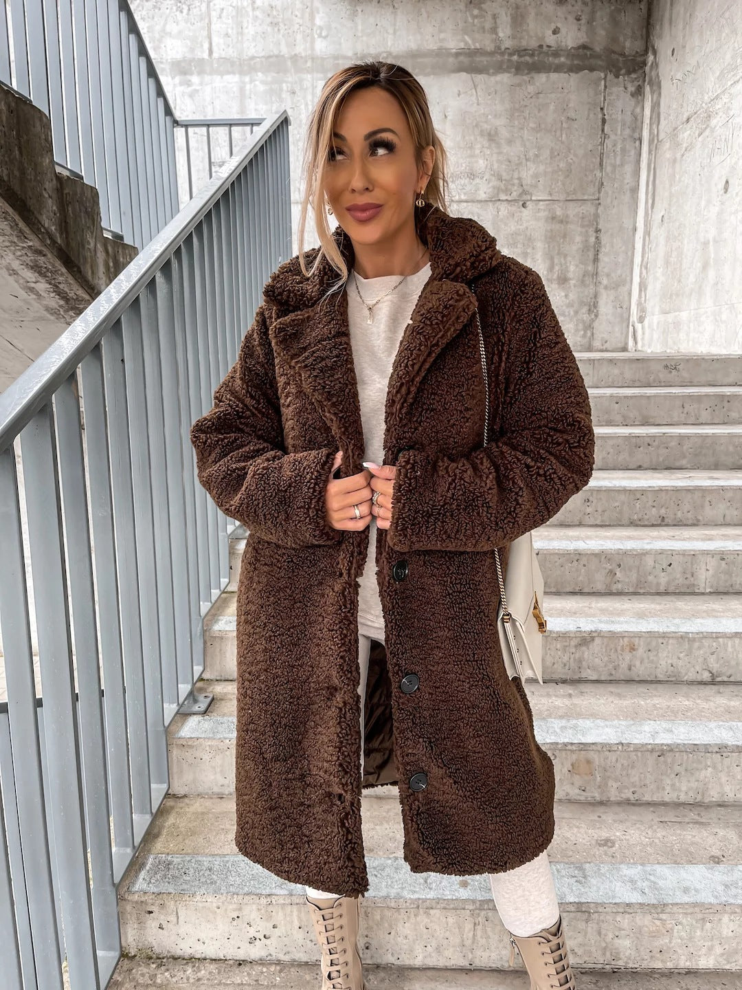 Wool Blend Long Coat  Oversized Lapel Design - Product detail 4