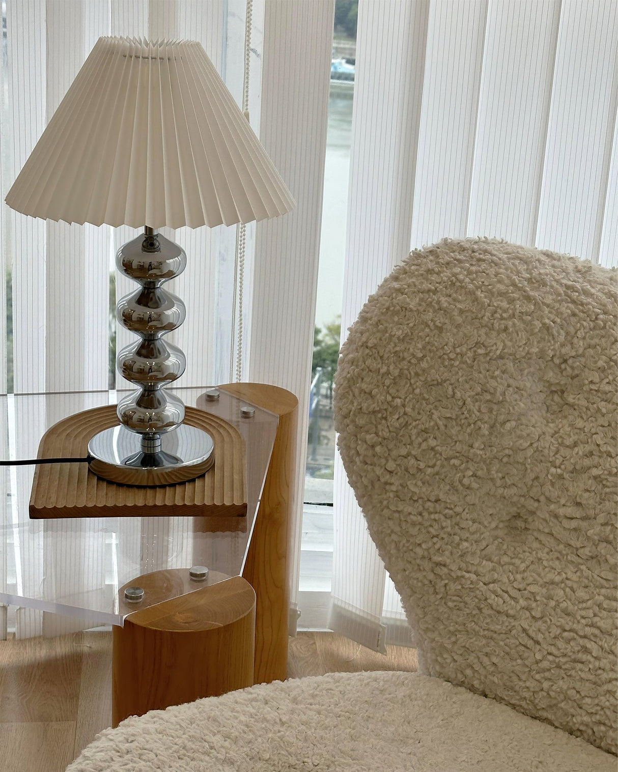Modern Table Lamp  Chrome Stacked Spheres Base - Product detail 13