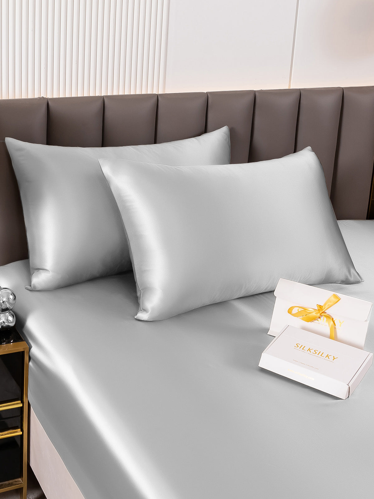 Mulberry Silk Pillowcase Set  Premium White Envelope Closure Design - Product detail 9