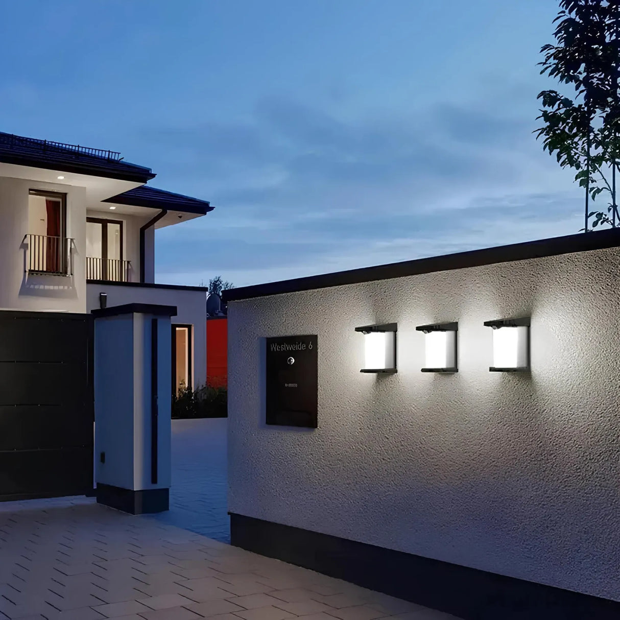 Motion Sensor Solar Wall Light  Modern LED Security Sconce - Product detail 4