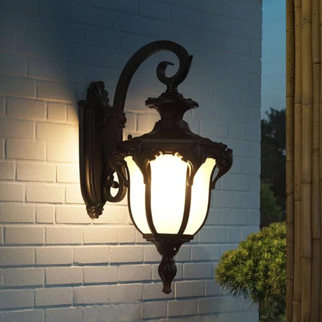 Victorian Outdoor Wall Light  Cast Iron Lantern Design - Product showcase