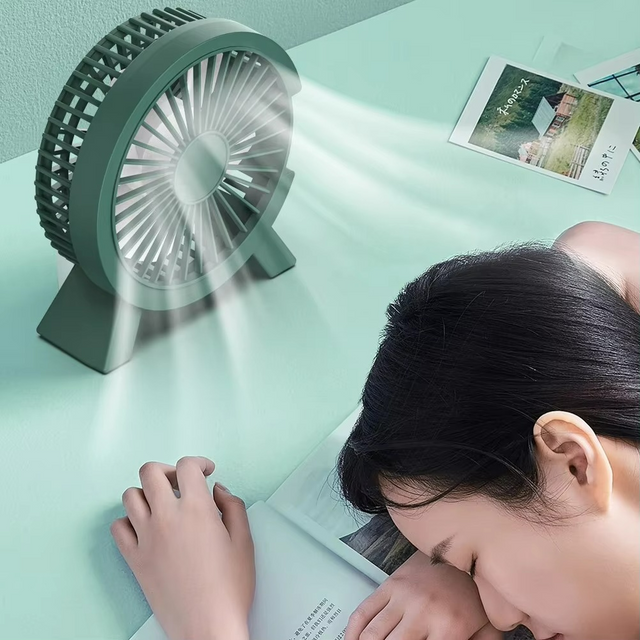 Compact USB Desk Fan  Whisper-Quiet Personal Cooling - Product showcase