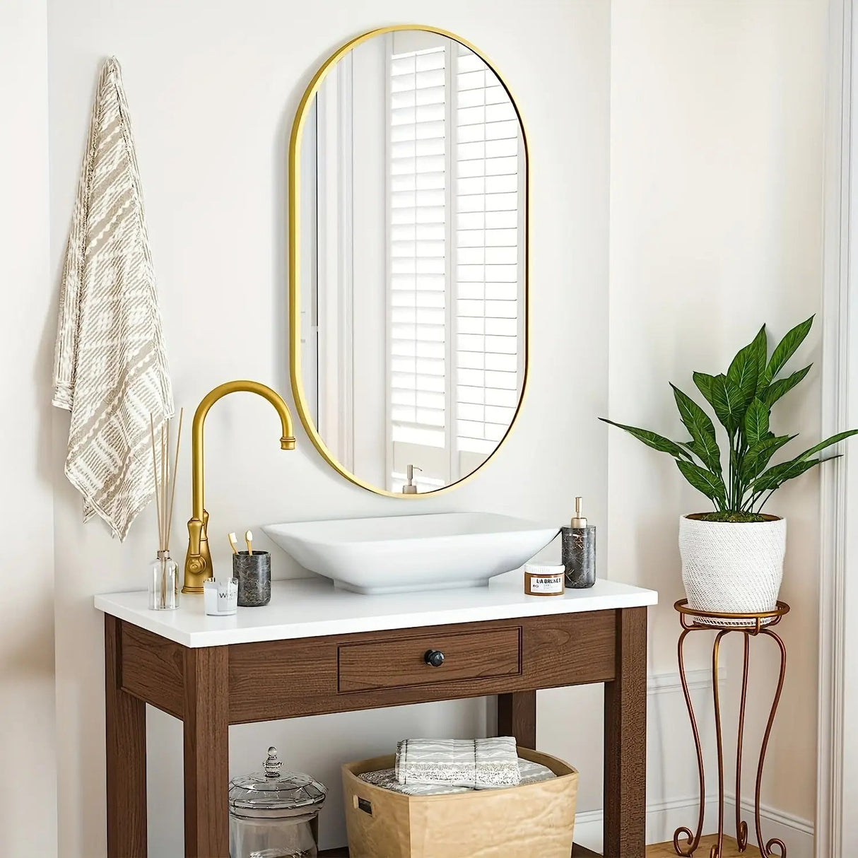 Modern Oval Wall Mirror  Black Frame Design - Product detail 5