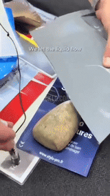 Car Scratch Repair Pen  Professional Clear Coat Formula - Detailed view