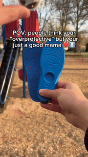 Smart Tracking Insoles  AirTag Compatible Shoe Insert - Detailed view