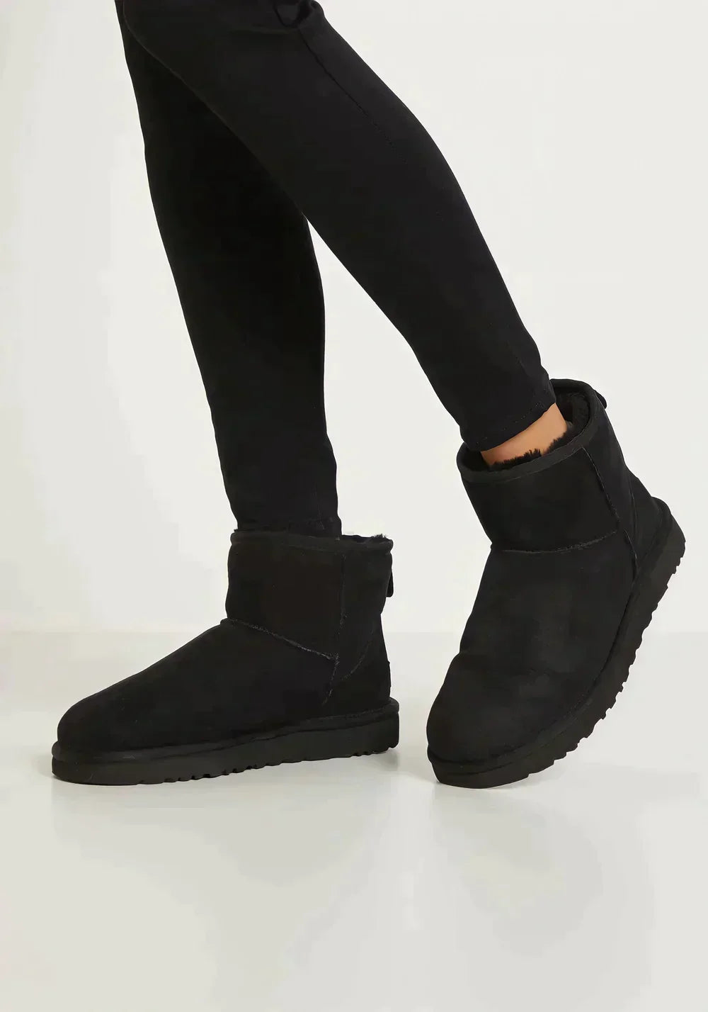 Winter Suede Ankle Boots  Fleece Lined Vegan Design - Product detail 4
