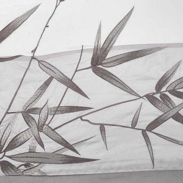 Luxury Egyptian Cotton Bedding Set  Bamboo Embroidery Design - Detailed view