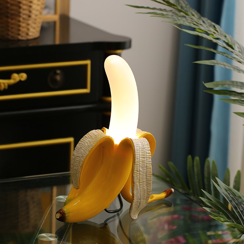 Art Deco Table Lamp  Banana-Shaped Gold Metal Design - Product detail 7