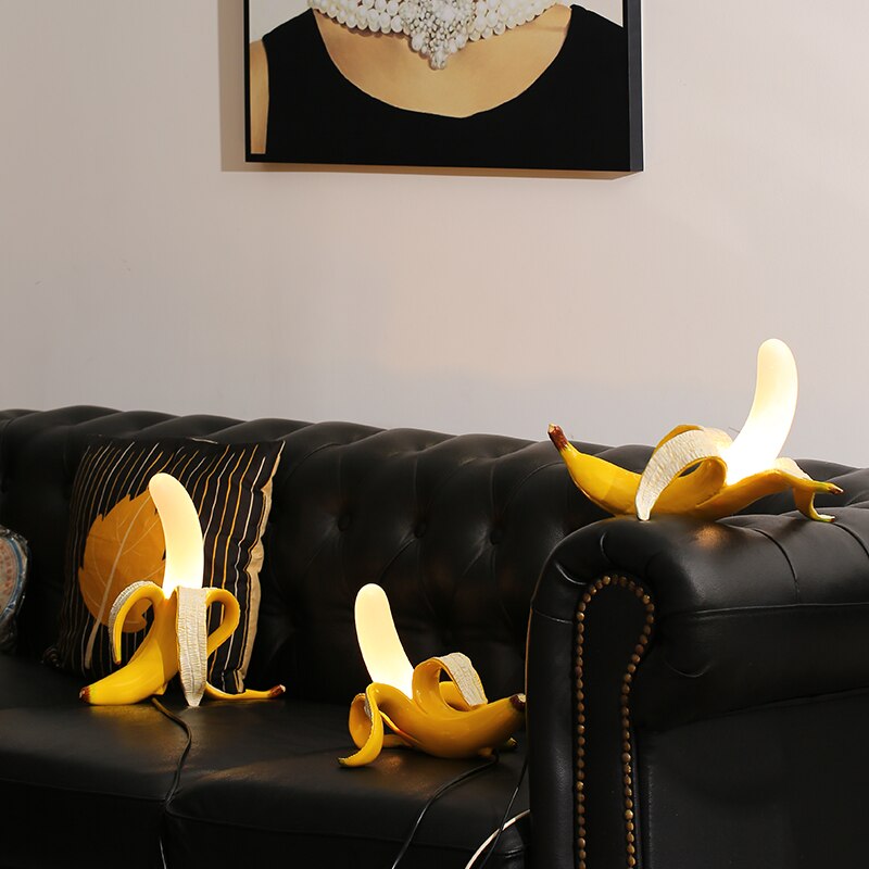 Art Deco Table Lamp  Banana-Shaped Gold Metal Design - Product detail 5
