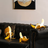 Art Deco Table Lamp  Banana-Shaped Gold Metal Design - Product detail 5