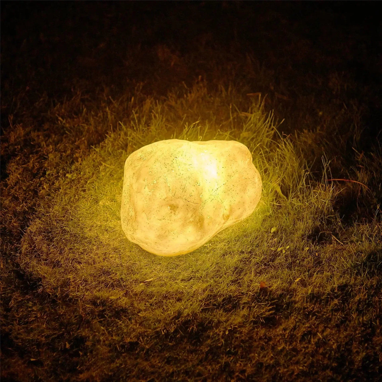 Solar Garden Stone Light  Natural Rock Formation Design - Product detail 7