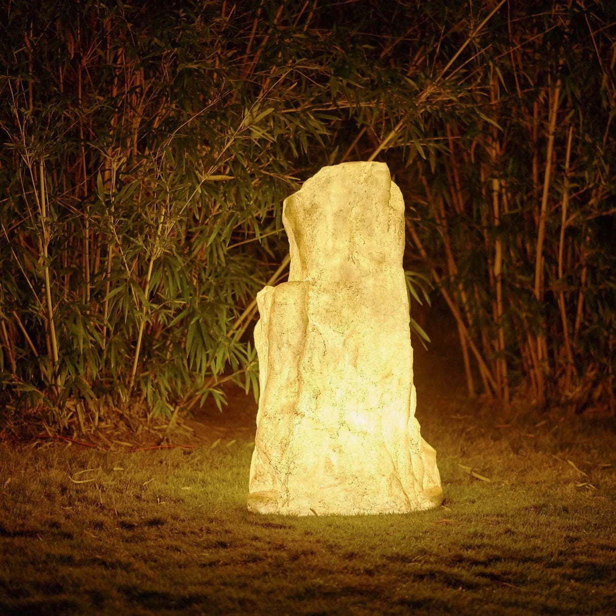 Solar Garden Stone Light  Natural Rock Formation Design - Product detail 9