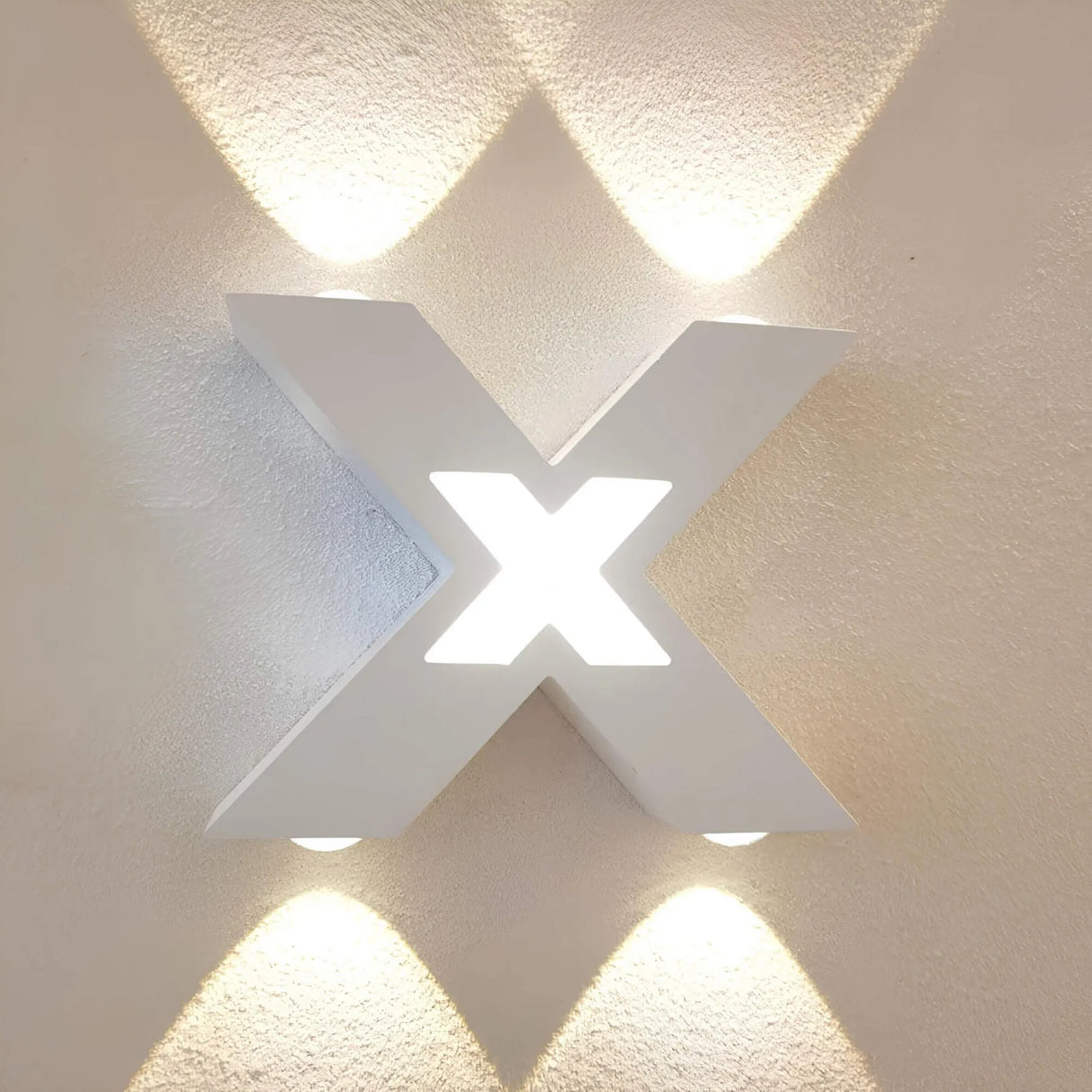 Modern LED Wall Light  Cross-Shaped Outdoor Sconce - Product detail 4