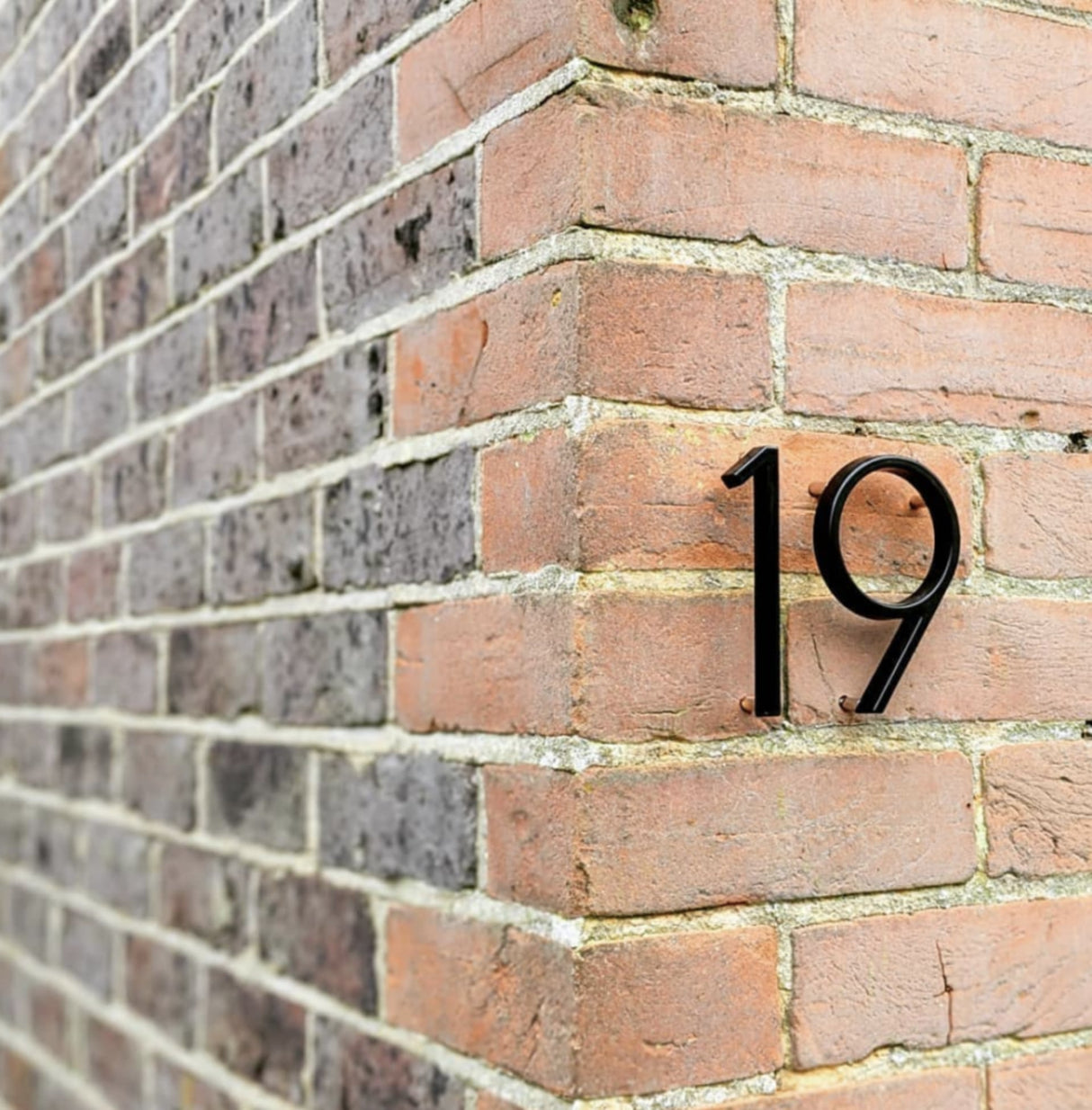 Modern House Numbers  Black Metal Address Plaque - Product detail 4