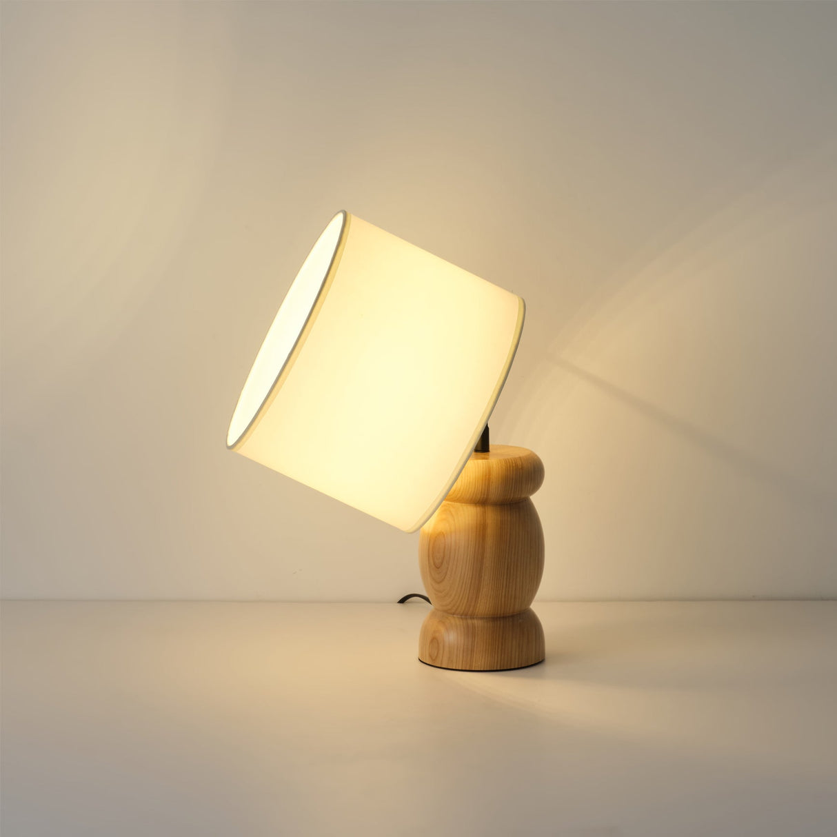 Natural Wood Table Lamp  Stone-Shaped Base with Fabric Shade - Product detail 5