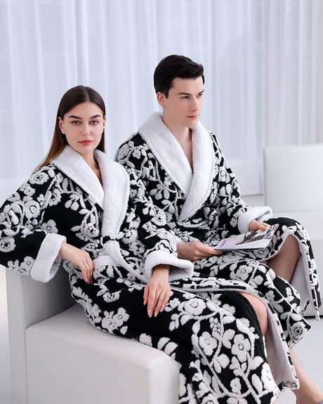 Floral Fleece Bathrobe  Black and White Blossom Pattern - Product detail 4