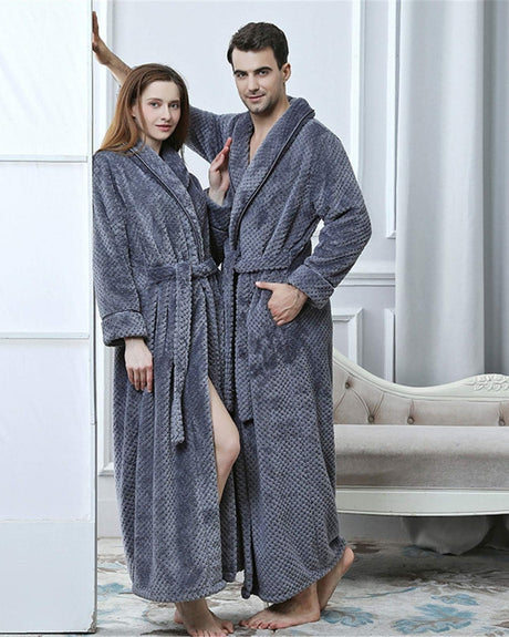 Luxury Fleece Bathrobe  Plush Gray Quilted Design - Detailed view
