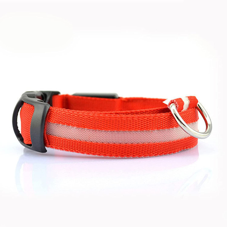 LED Pet Safety Collar  Rechargeable Night Visibility Design - Product detail 4